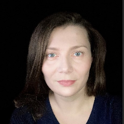 Anna Janik-Kelly