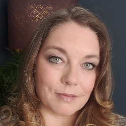 Kari McCluskey