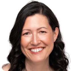 Suzanne Woo